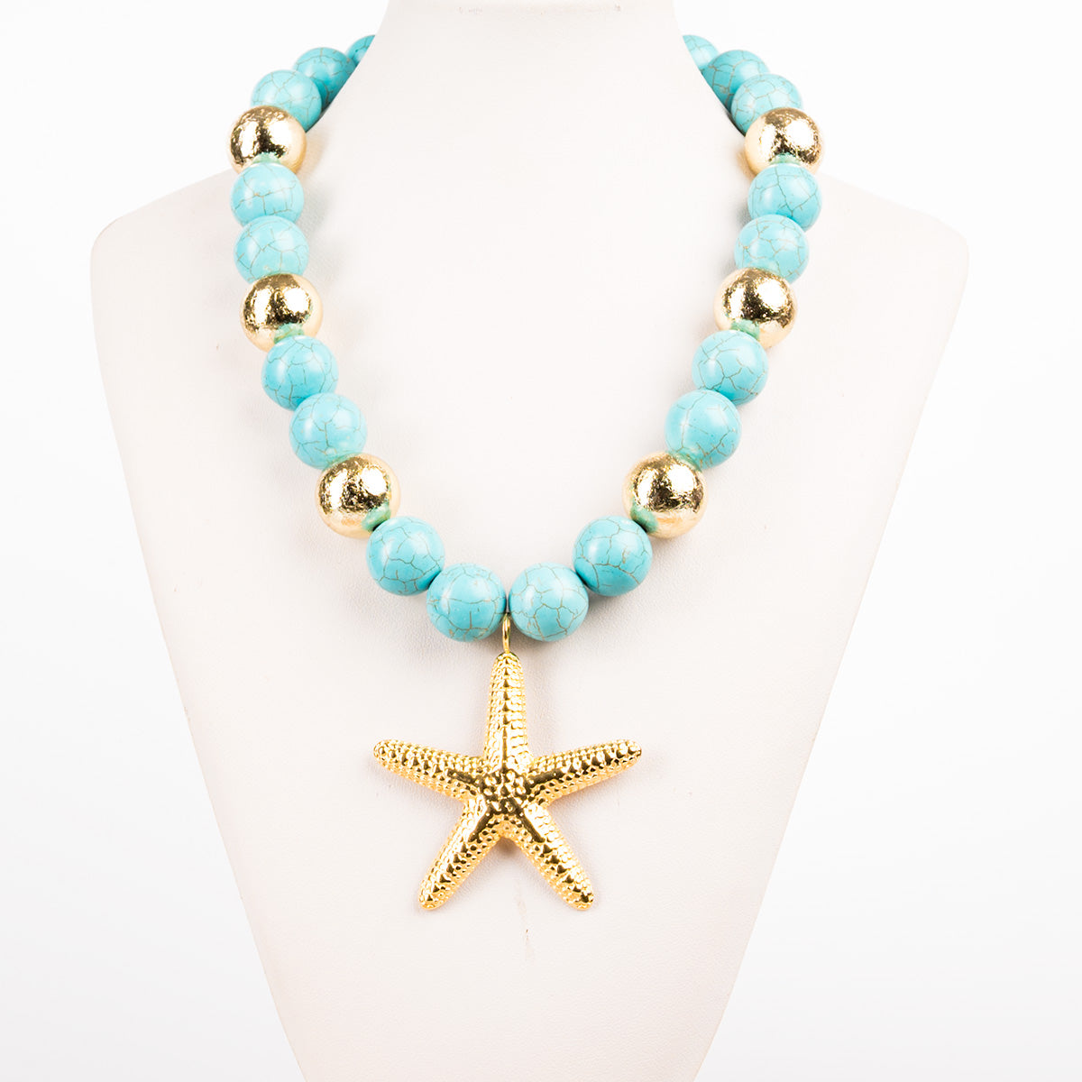 Κολιέ με χρυσό αστερία και τιρκουάζ χάντρες