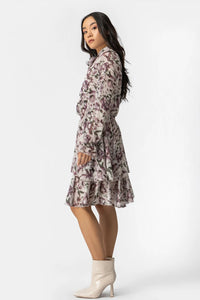 Εμπριμέ φόρεμα με διαφάνεια