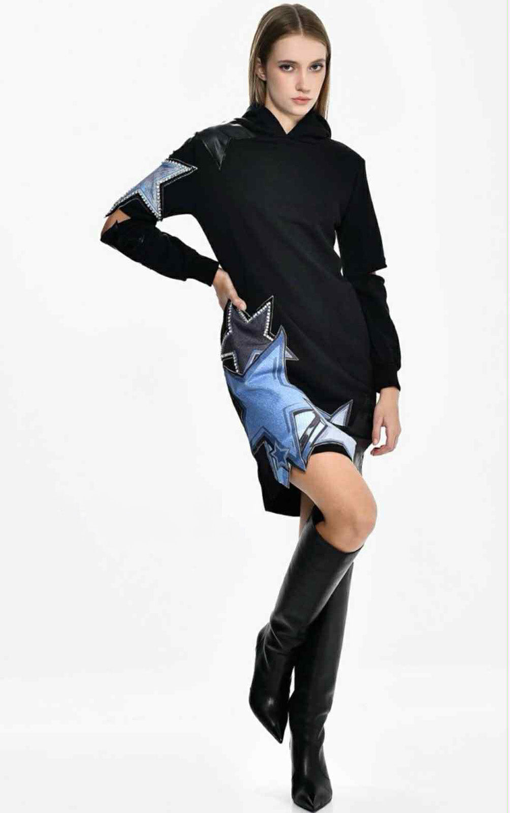 Μαύρο φούτερ φόρεμα με μπλε αστέρια