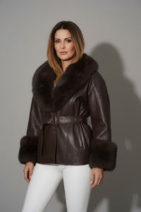 Γυναικείο καφέ μπουφάν με αποσπώμενη γούνα και ζώνη από την Ellisargi Boutique