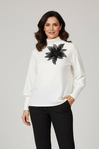 Λευκή μπλούζα με μαύρο λουλούδι