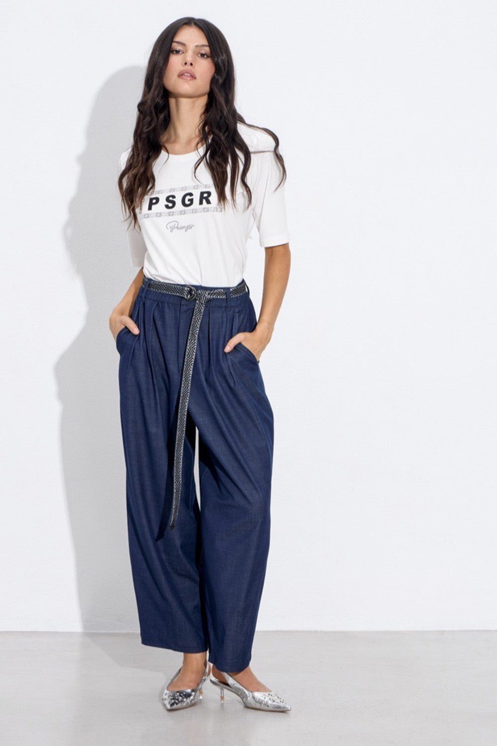 Λευκό t-shirt με τύπωμα PSGR και λεπτομέρειες από στρας, Ellisargi Boutique
