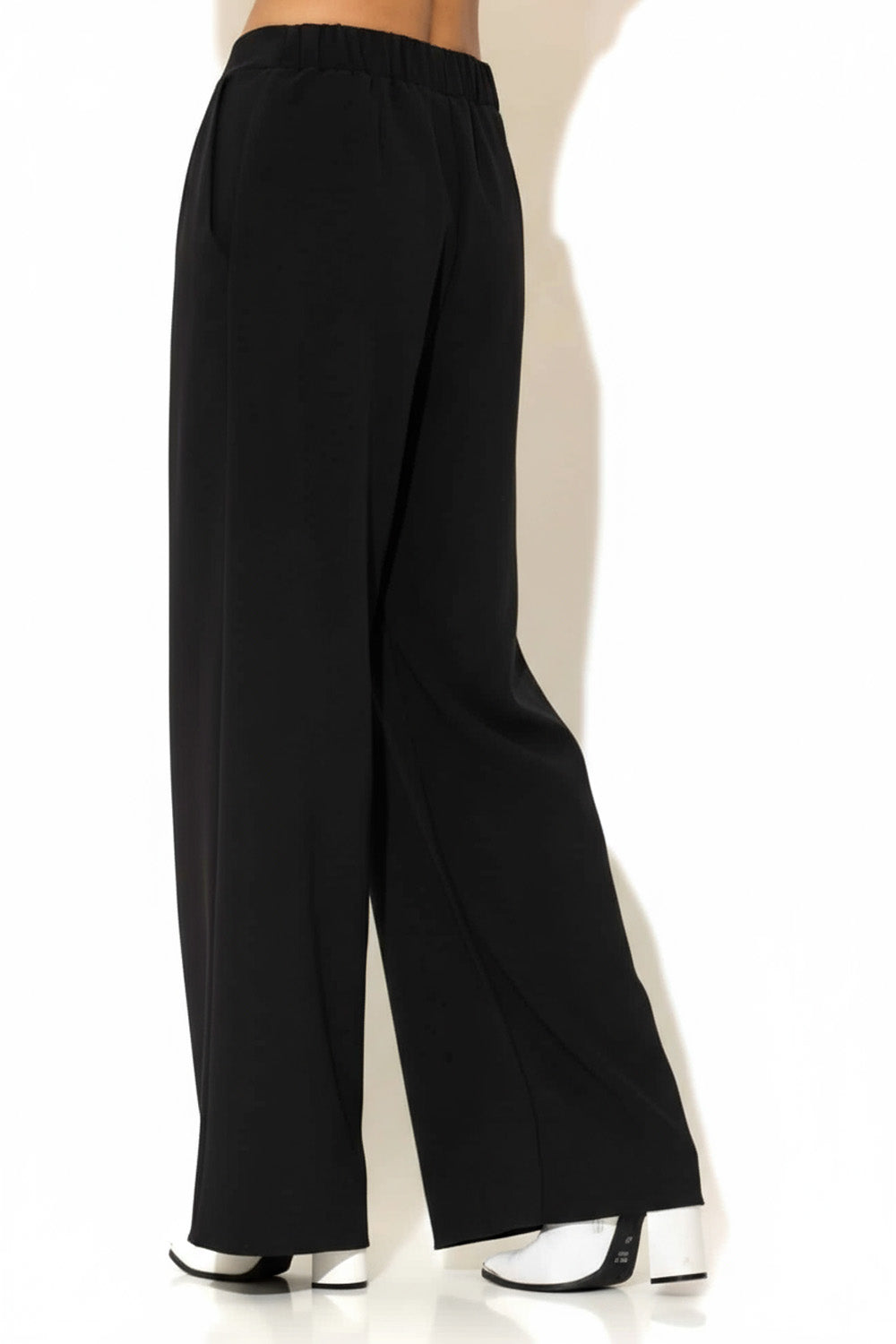Μαύρη παντελόνα C-THROU με φαρδιά γραμμή και ψηλή μέση – Ellisargi Boutique