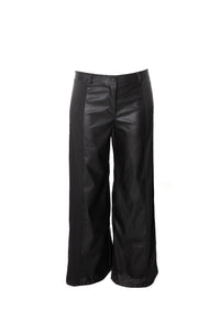 Παντελόνι μαύρο με δερματίνη και ρίγα