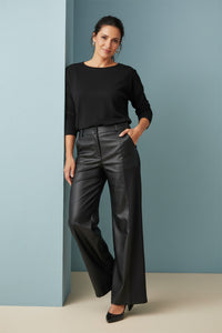 Παντελόνι μαύρο με δερματίνη και ρίγα