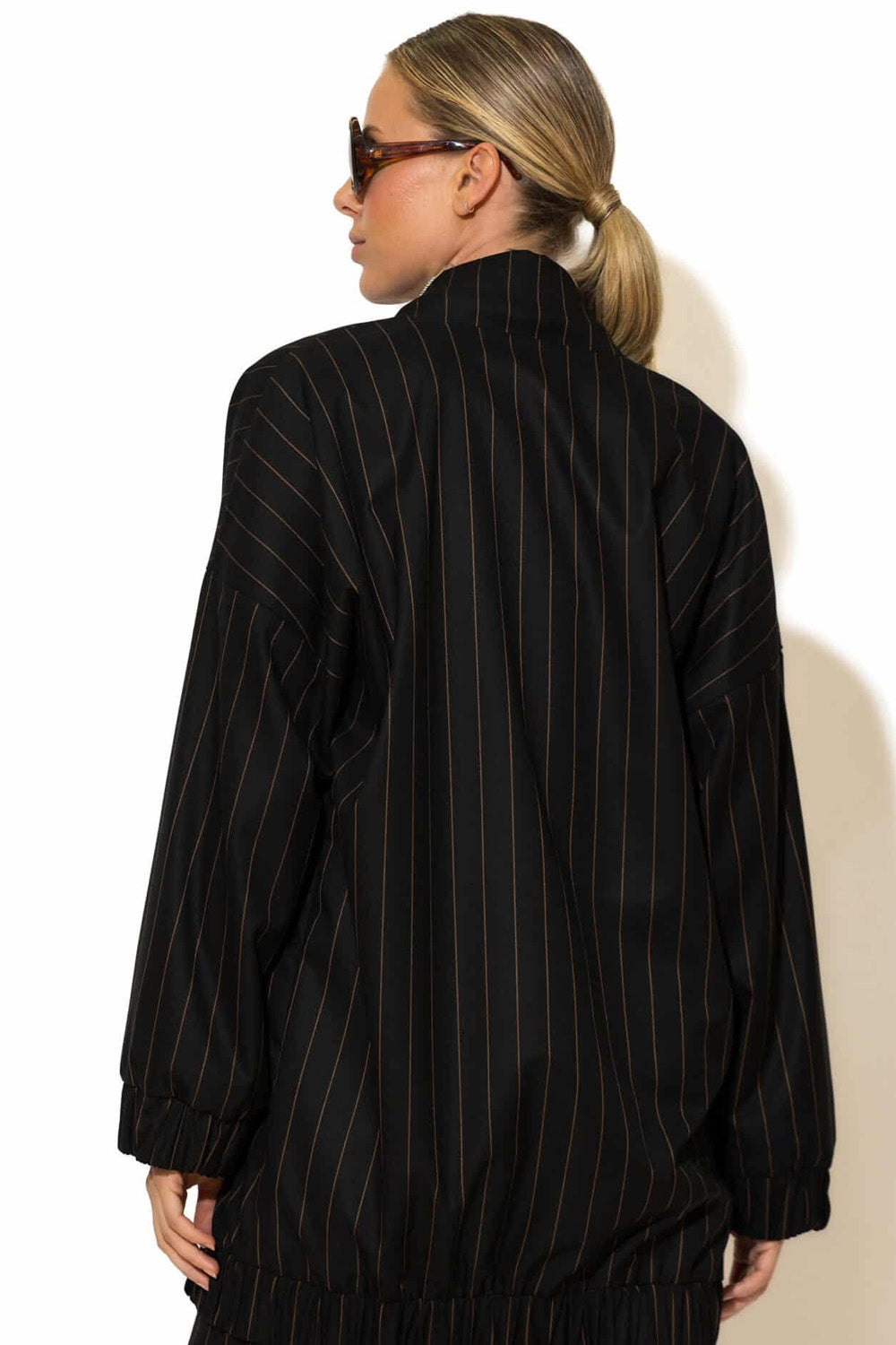 Ριγέ bomber jacket C-THROU με κέντημα logo