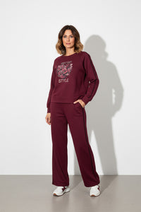 Σετ μπορντό μπλούζα με τύπωμα και παντελόνι ίσια γραμμή