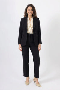 Μαύρο γυναικείο παντελόνι σε ίσια γραμμή