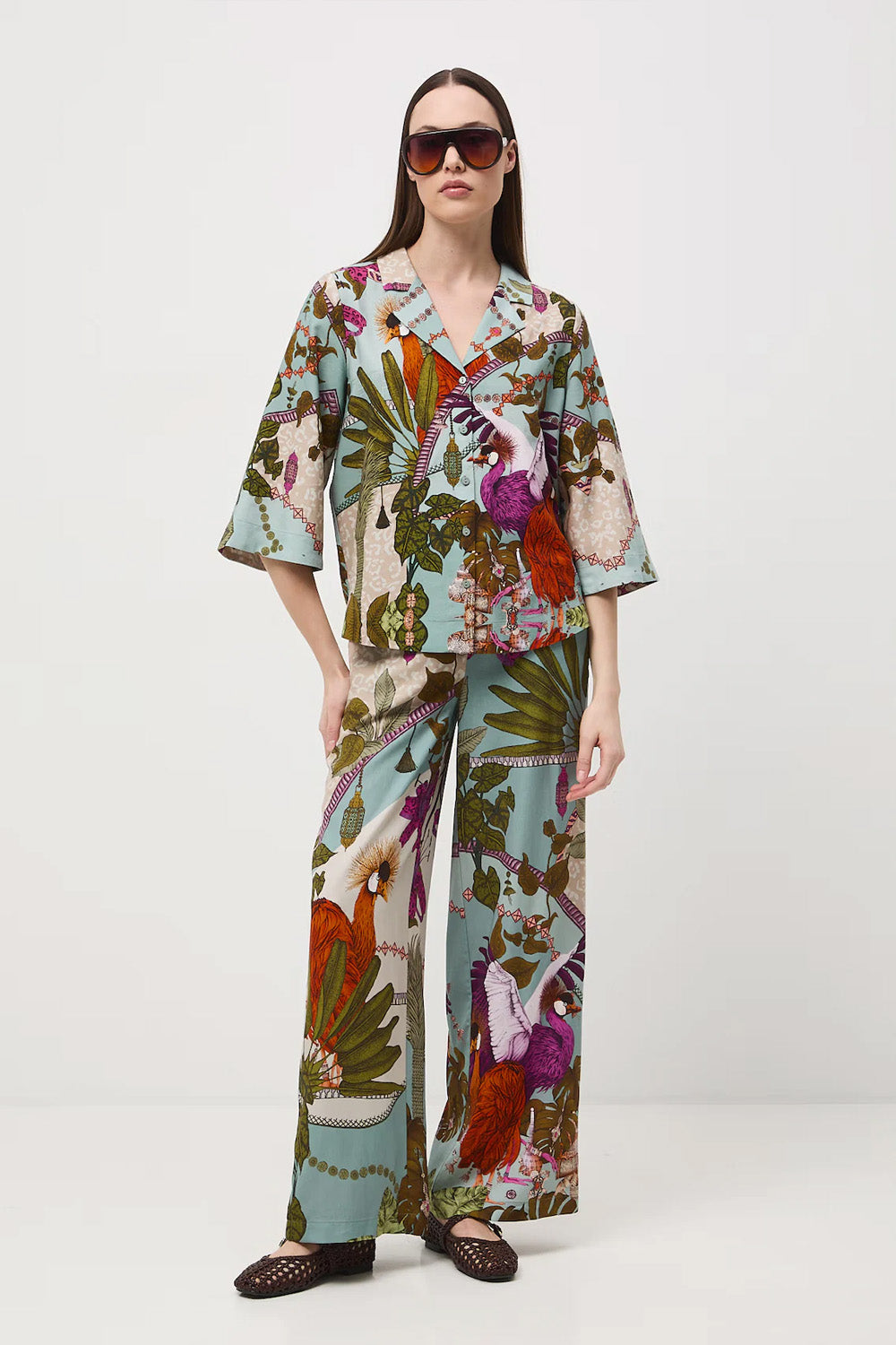 Γυναικείο wide leg παντελόνι με lyocell και exotic botanical print σε aqua και berry αποχρώσεις