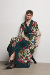 Φαρδύ Φόρεμα από Βισκόζη με Botanical Print και Ζώνη