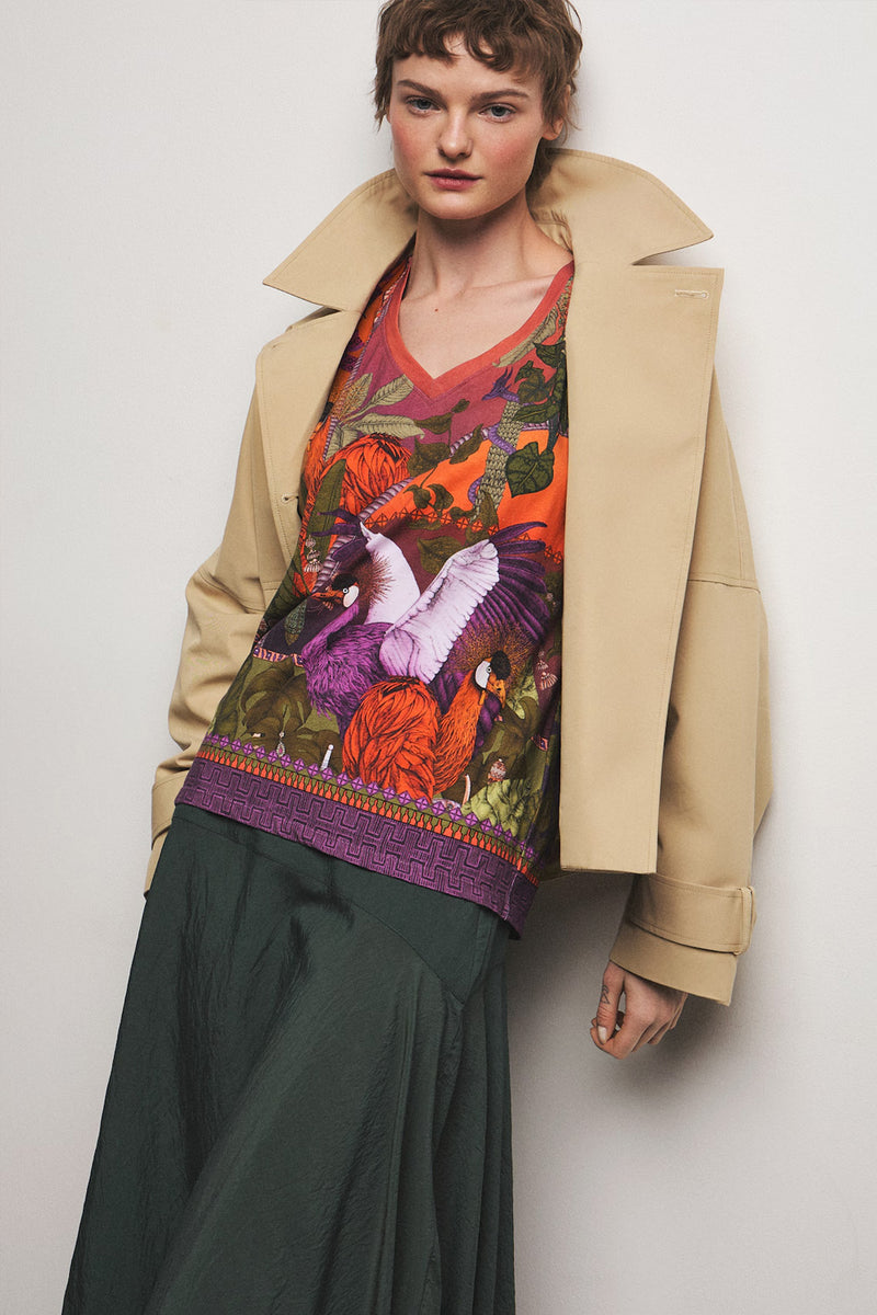 Γυναικείο t-shirt από βαμβάκι με ελαστάν και exotic tropical print σε πολύχρωμες αποχρώσεις