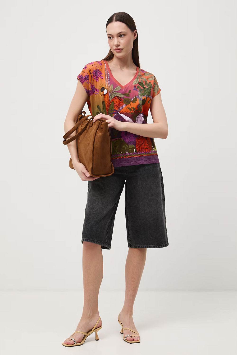 Γυναικείο t-shirt από βαμβάκι με ελαστάν και exotic tropical print σε πολύχρωμες αποχρώσεις