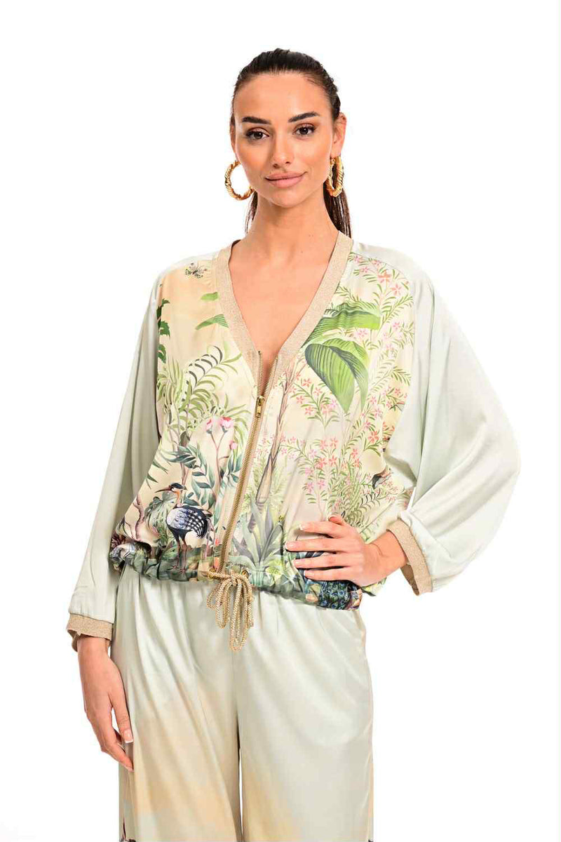 Ζακέτα We Coss με jungle print, σατινέ υφή και χρυσές λεπτομέρειες