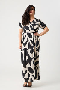 plus size μακρύ φόρεμα ασπρόμαυρο με ζώνη στη μέση