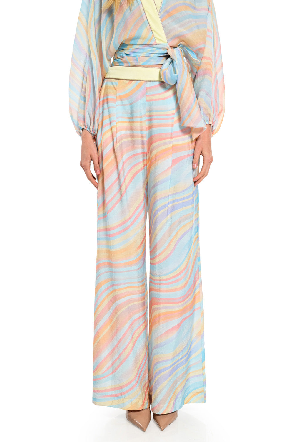 Γυναικεία αέρινη παντελόνα Rainbow Print με πολύχρωμο παστέλ κυματιστό σχέδιο και φαρδιά γραμμή wide leg.