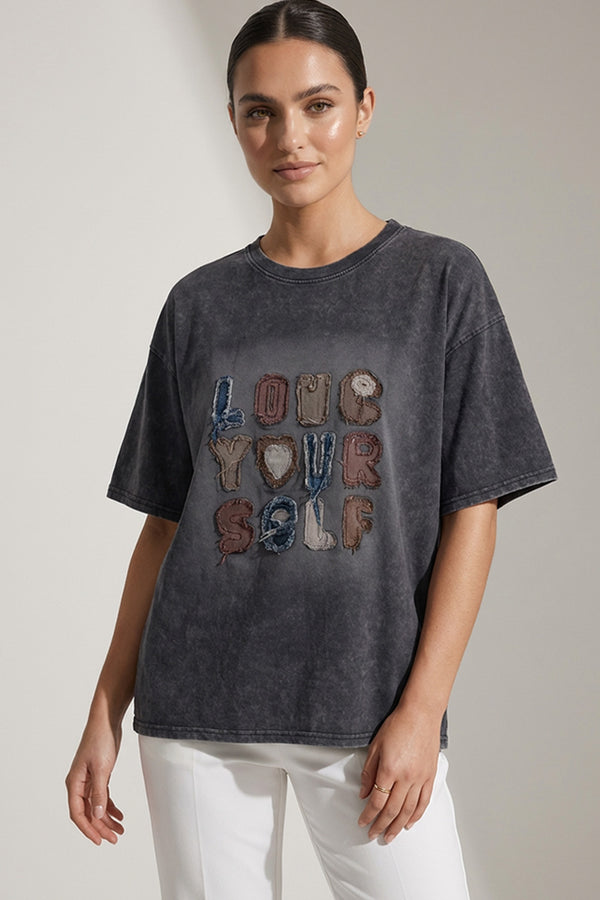 γυναικείο ανθρακί washed t-shirt με κέντημα love yourself
