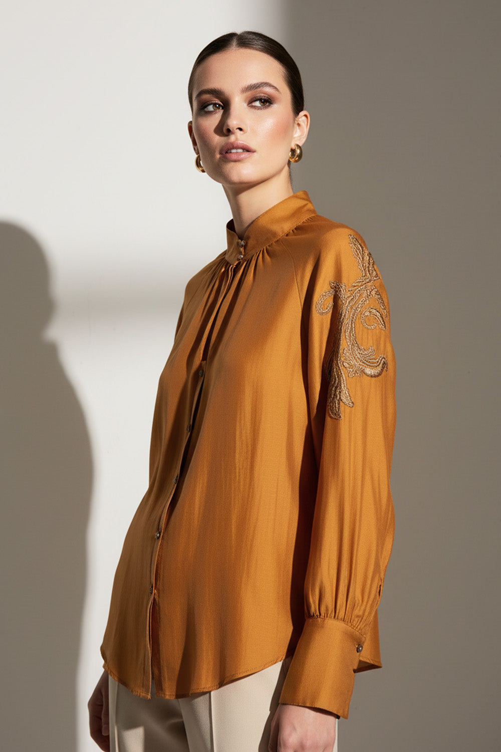 Πουκαμίσα Πορτοκαλί διαφάνεια με κεντητή λεπτομέρεια – iRous
