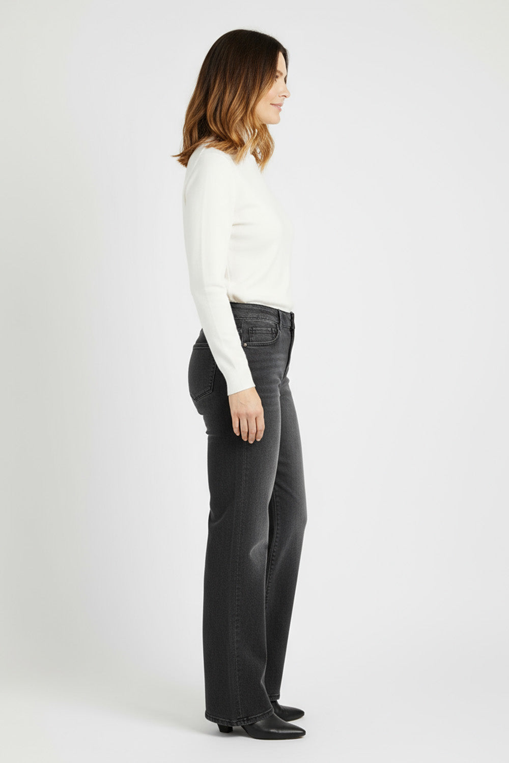 Μαύρο τζιν ξεθωριασμένο σε straight γραμμή, πολύ ελαστικό super-stretch denim, Ellisargi Boutique