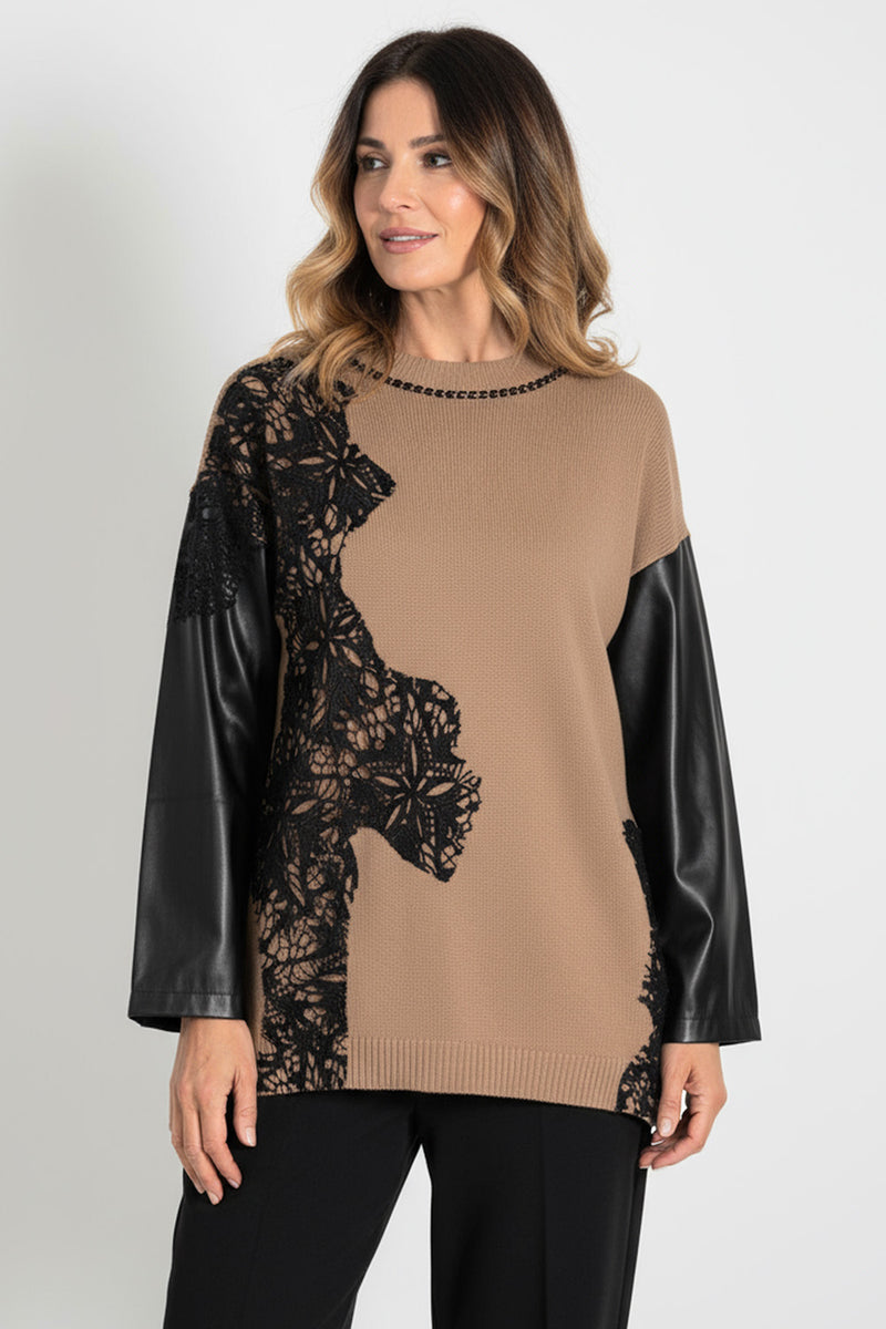 Καφέ μπλούζα με μαύρη δαντέλα και μανίκια δερματίνης, άνετη και κομψή, Ellisargi Boutique