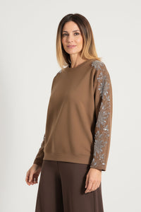 Μπλούζα καφέ με παγιέτες στα μανίκια