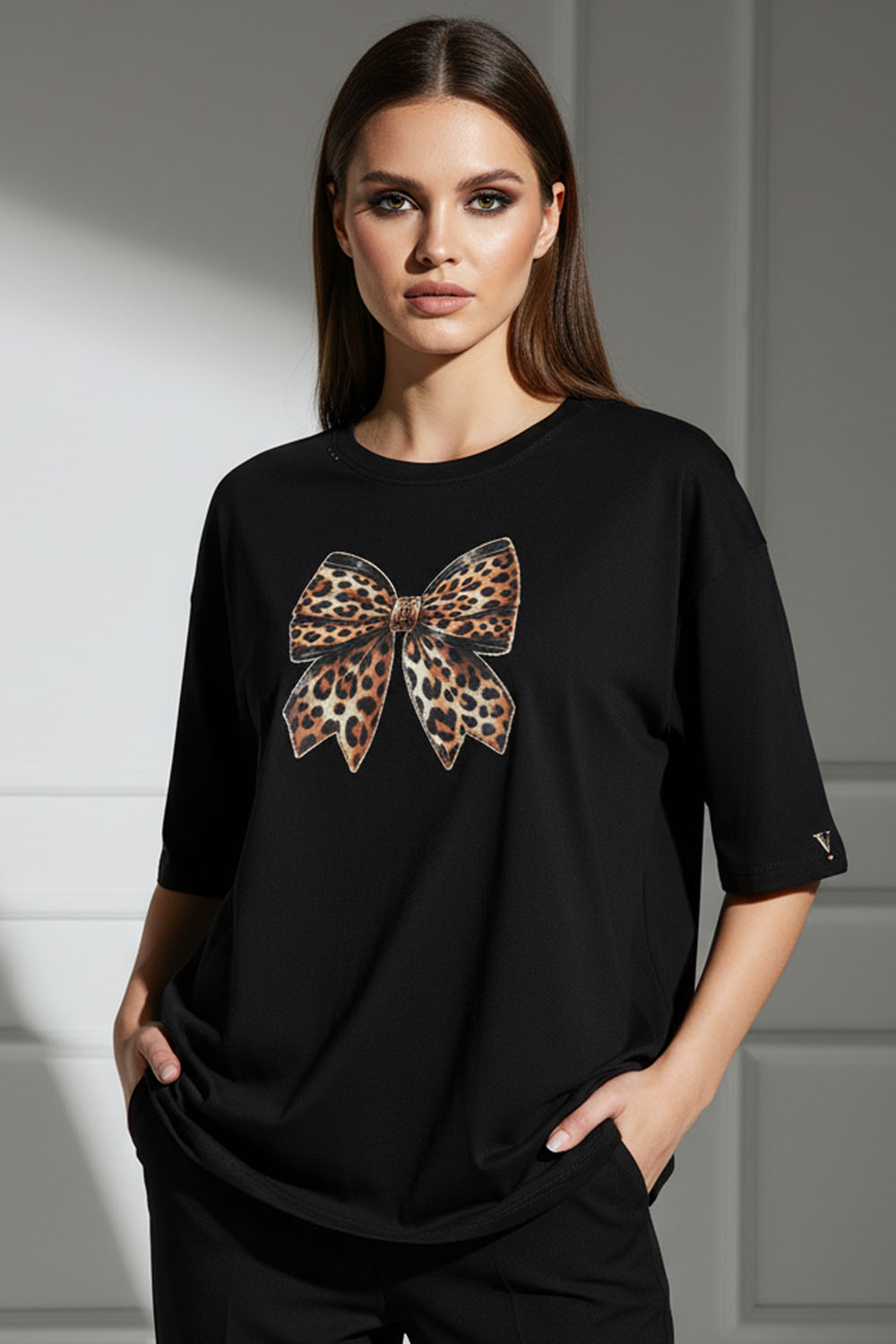 Μπλούζα μαύρη με leopard φιόγκο