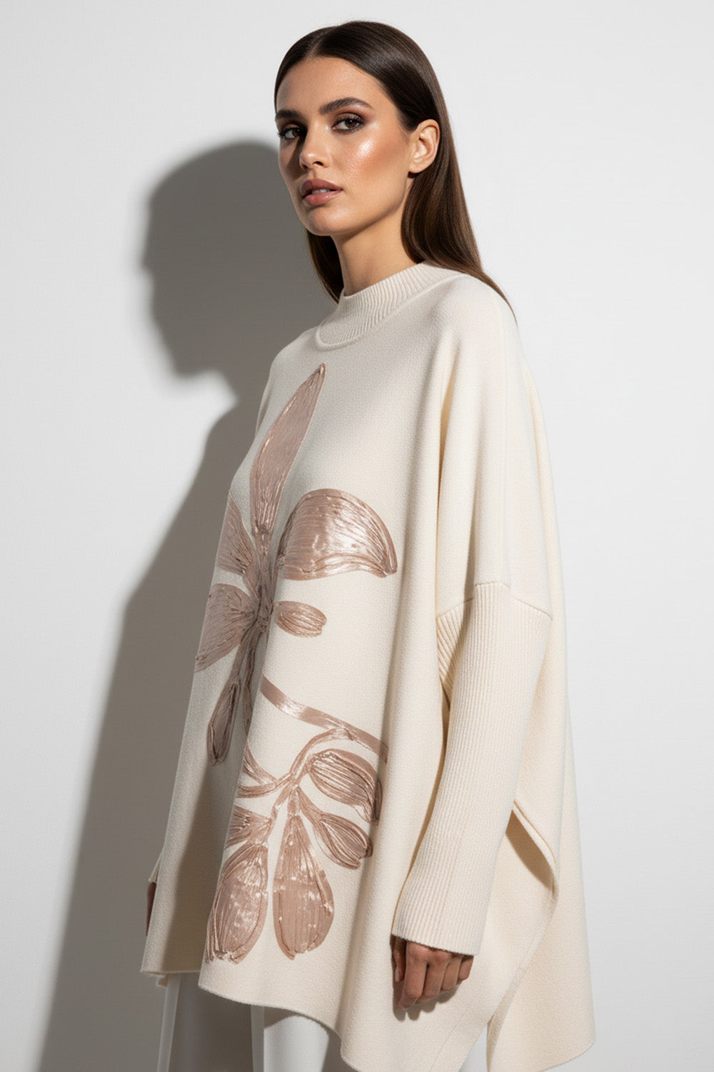 Πλεκτή Μπλούζα Oversized με Ανάγλυφη Λουλουδάτη Λεπτομέρεια