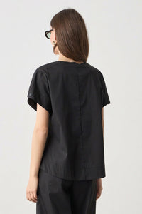 Κοντομάνικη Μπλούζα Ποπλίνα με V Λαιμόκοψη Μαύρη