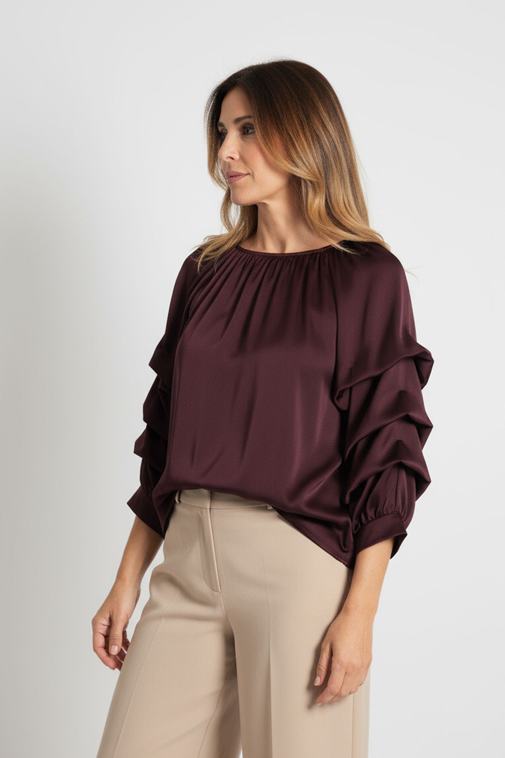 Μπορντό σατινέ μπλούζα με βολάν στα μανίκια