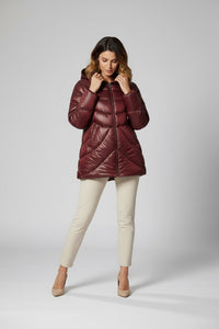 Μπορντό καπιτονέ μπουφάν με κουκούλα