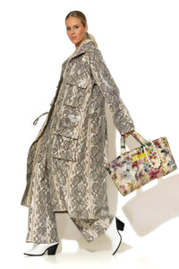 Μακρύ παρκά snake print C-THROU με ζώνη και τσέπες
