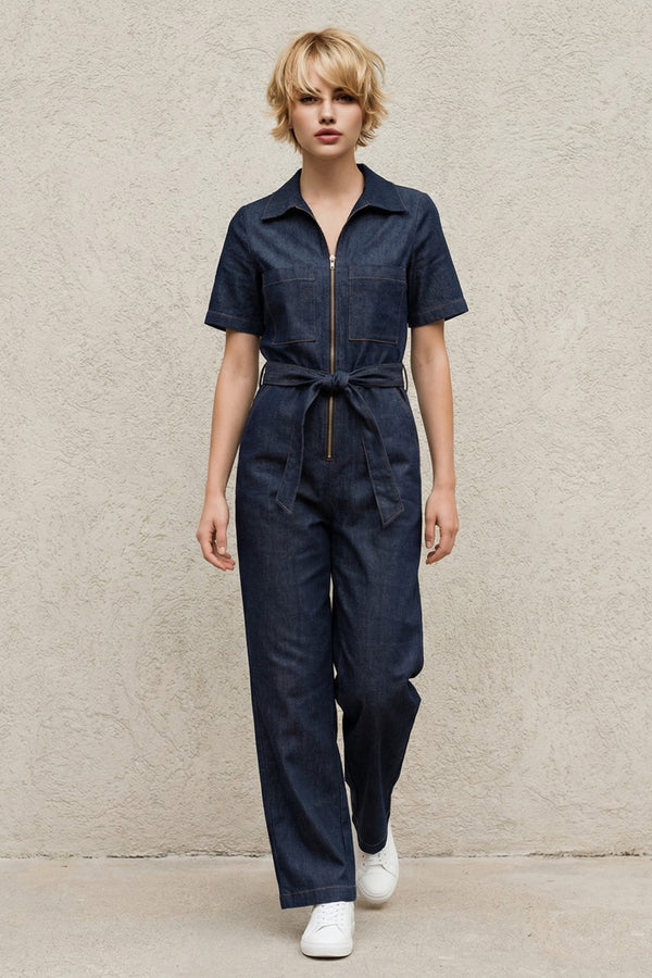 ολόσωμη denim φόρμα με ζώνη και κοντό μανίκι σε μπλε χρώμα
