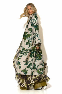 Εμπριμέ μακρύ παλτό C-THROU σε πράσινους τόνους με ζώνη – Ellisargi Boutique