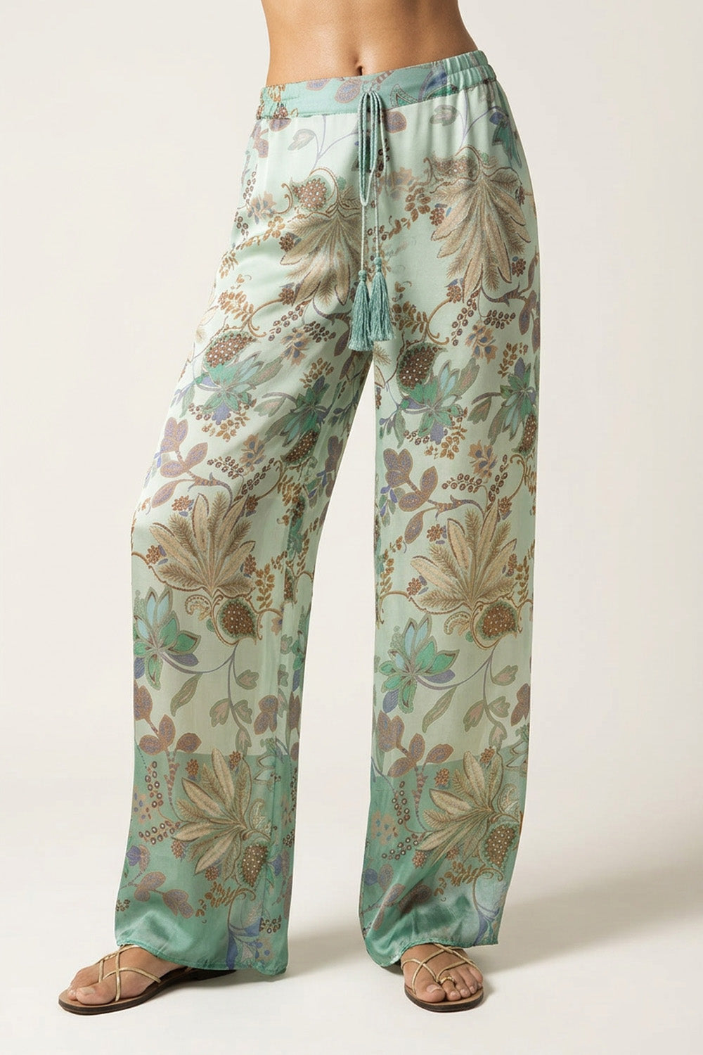 Εμπριμέ μεταξένιο παντελόνι σε πράσινους τόνους με ελαστική μέση και φούντες μπροστά