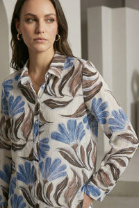 Γυναικείο εμπριμέ πουκάμισο με μπλε και καφέ floral σχέδιο και μακρύ μανίκι