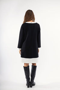 Μαύρο φόρεμα με λευκές λεπτομέρειες και ίσια γραμμή – Ellisargi Boutique