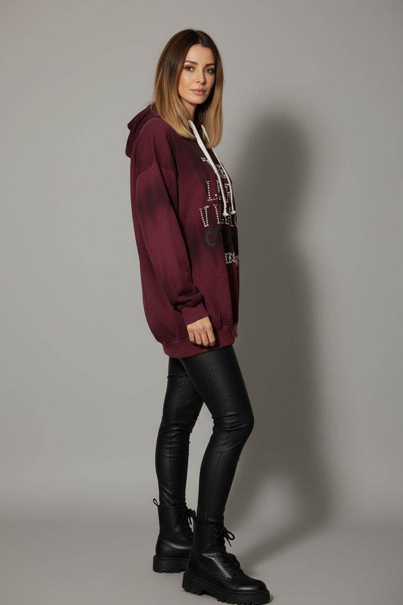Μπορντό φούτερ με κουκούλα και strass σχέδιο