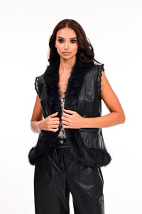 Γιλέκο μαύρο με γούνα και δαντέλα με στρας στις μανικοκόψεις, γυναικείο γιλέκο Ellisargi Boutique