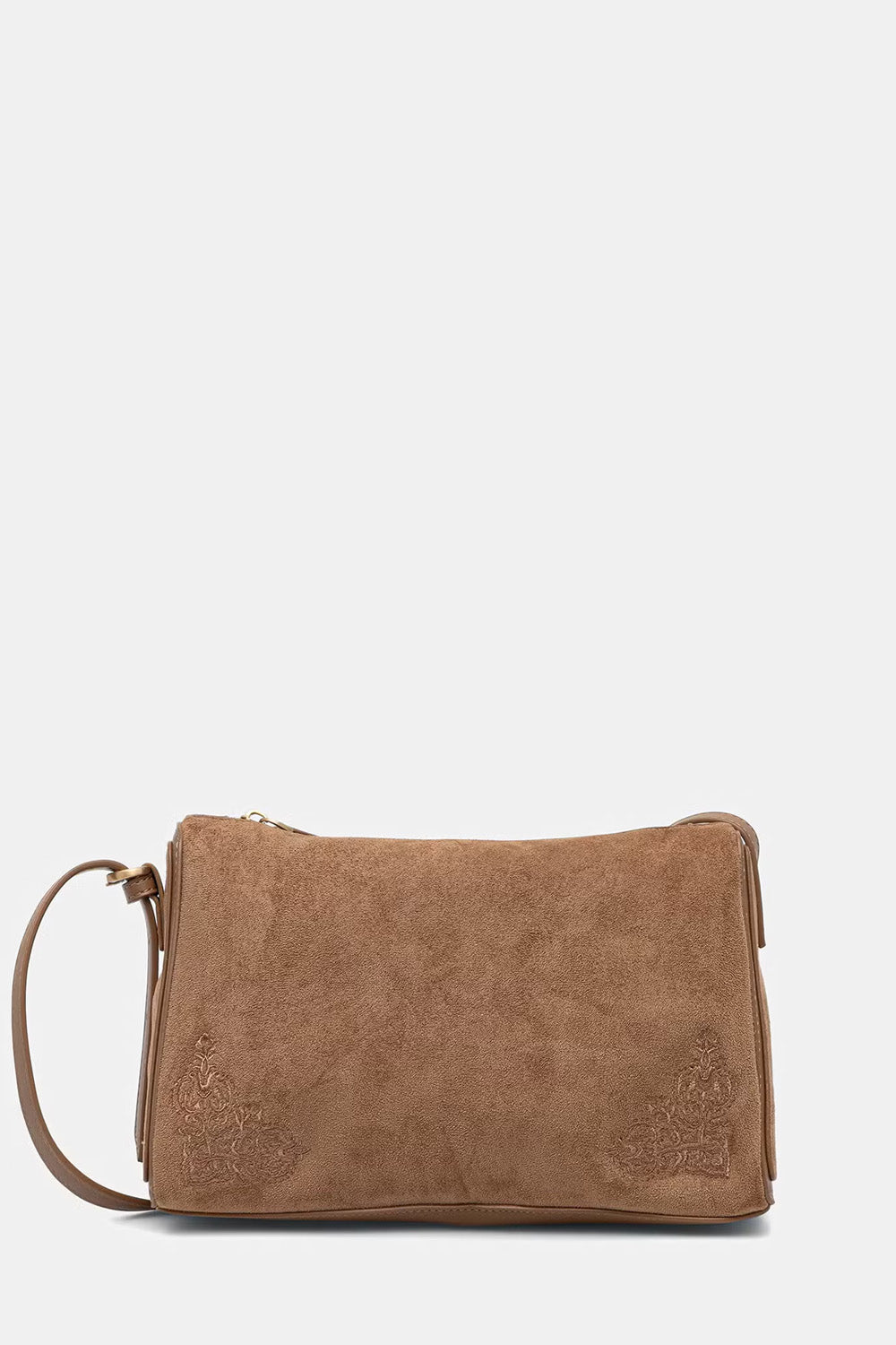 Γυναικεία καφέ τσάντα ώμου suede look με ρυθμιζόμενο λουράκι και κεντημένες λεπτομέρειες