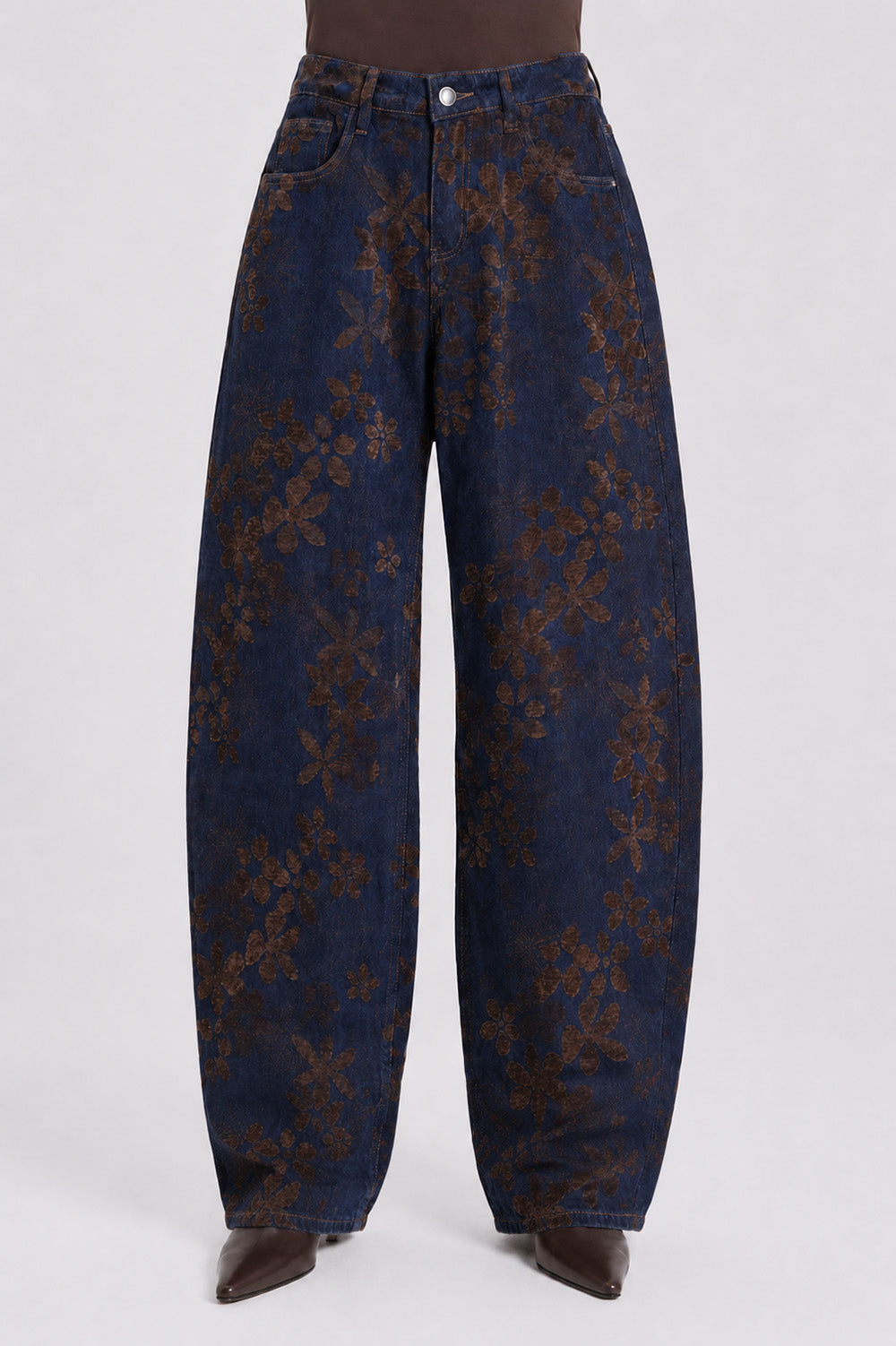 Γυναικείο σκούρο μπλε wide leg jeans παντελόνι με καφέ floral μοτίβο