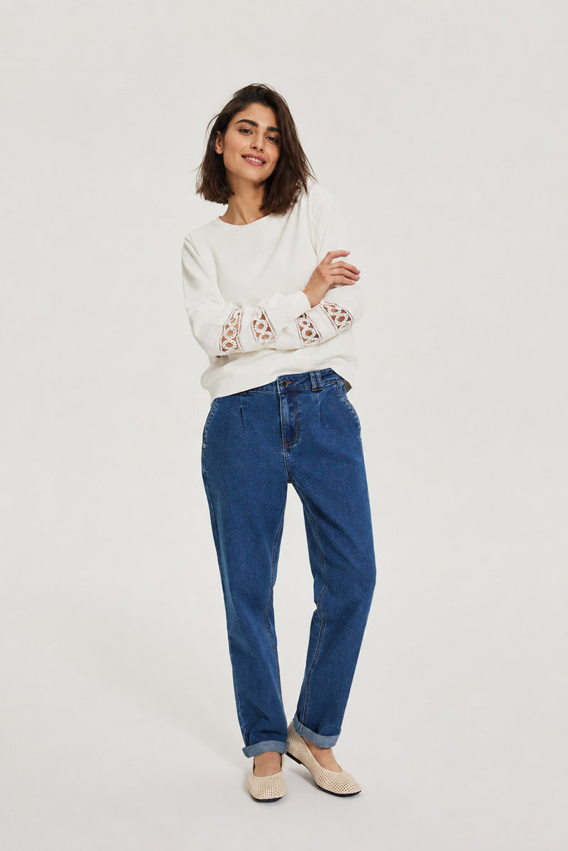 Γυναικείο μπλε jeans παντελόνι ίσιας γραμμής με ρεβέρ
