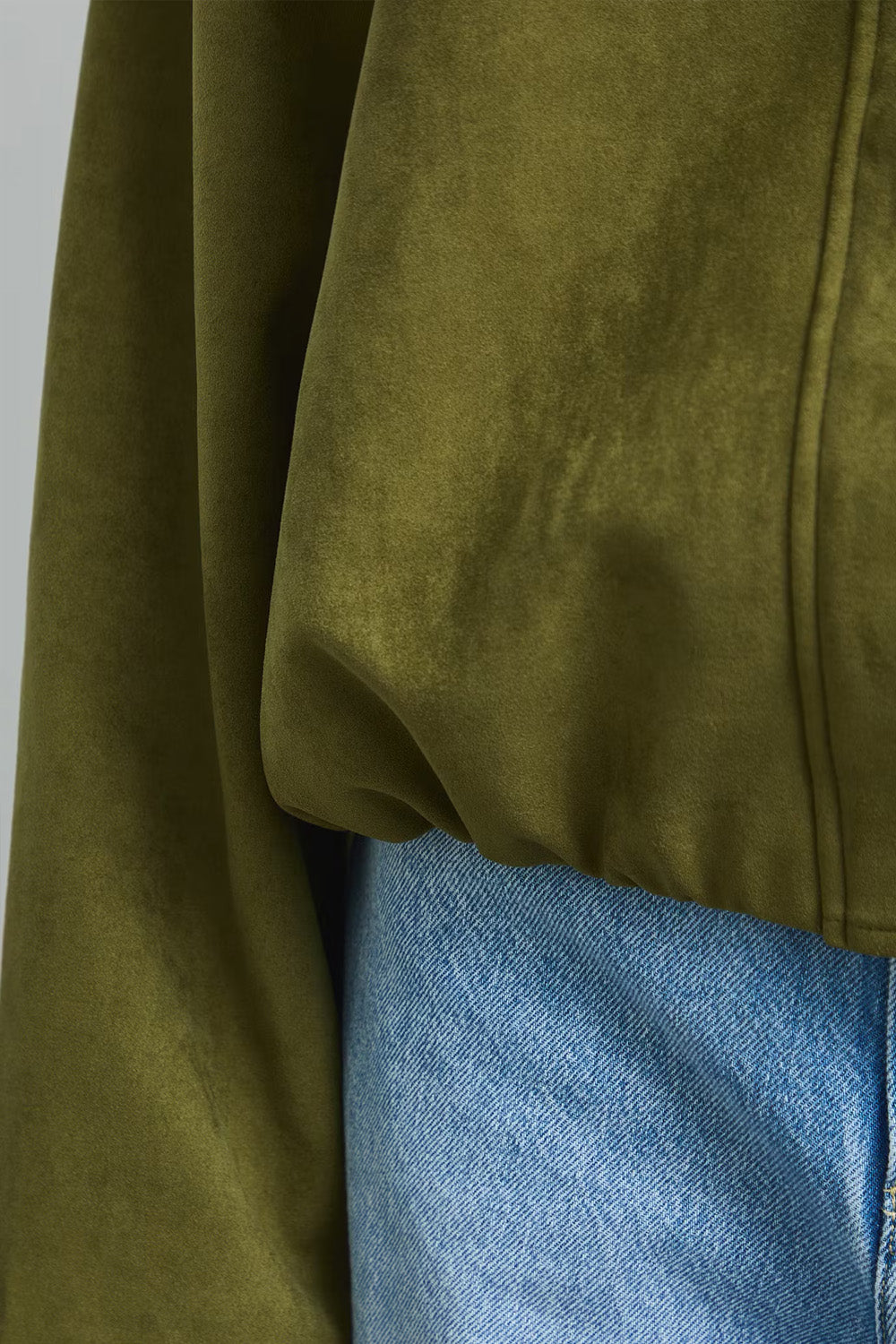 Γυναικείο χακί suede effect bomber jacket με γιακά και χαλαρή γραμμή