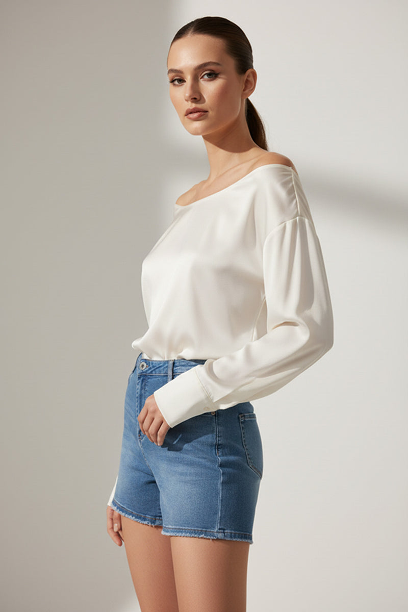 Τζιν γυναικείο σορτς με κουμπί και ίσιο τελείωμα