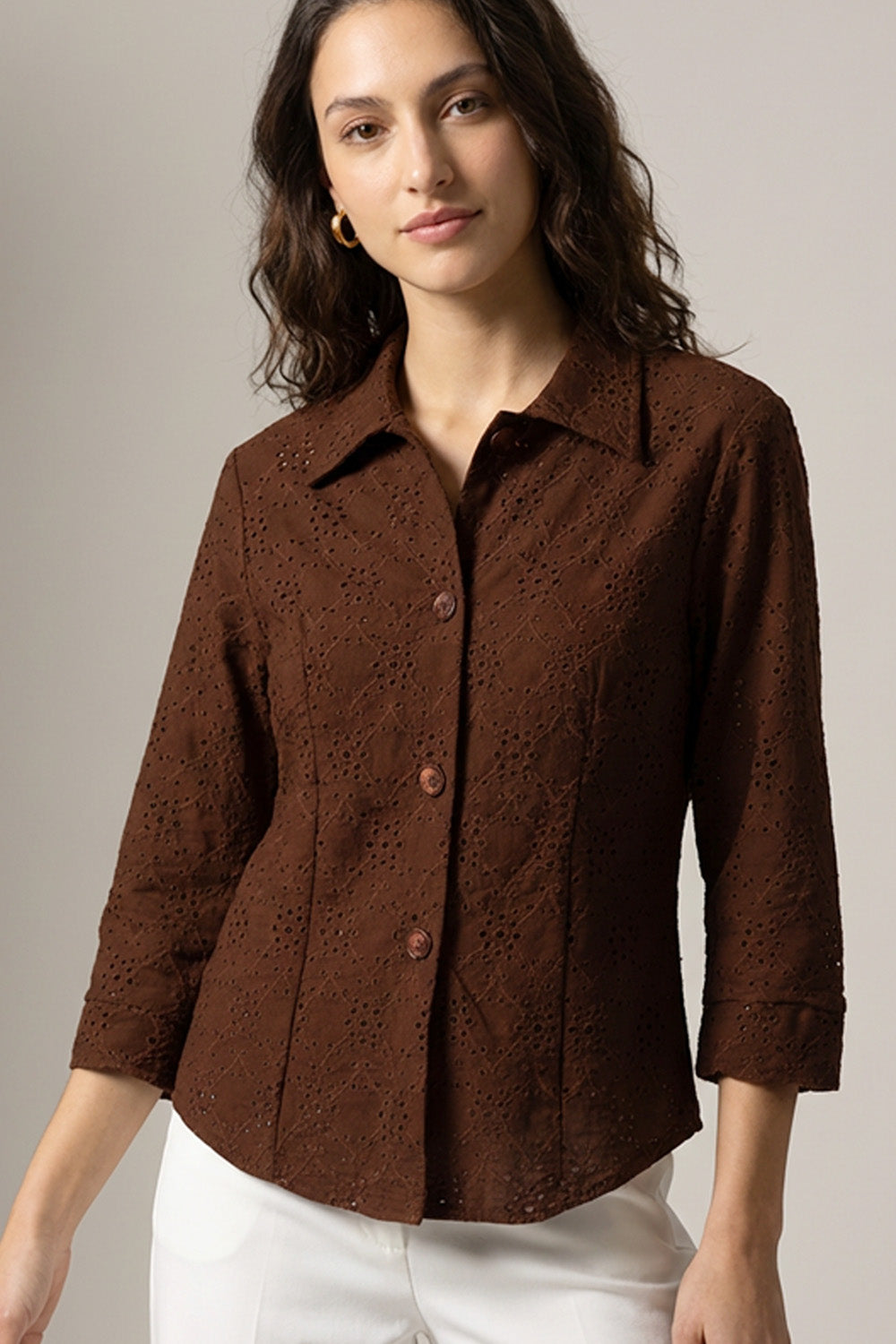 Πουκάμισο broderie σε καφέ απόχρωση