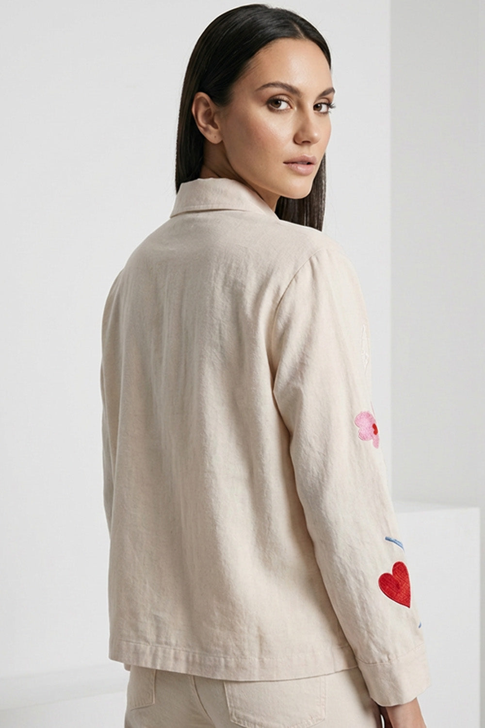 Κεντημένο Jacket με Καλλιτεχνικά Μοτίβα