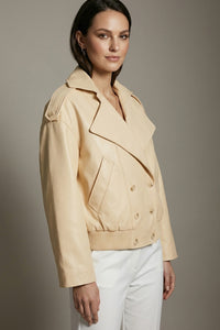 Κίτρινο κοντό διπλόκουμπο jacket με γιακά και ριπ τελείωμα στη μέση σε δομημένη γραμμή