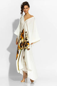 Λευκό satin maxi kaftan φόρεμα με floral print, φαρδιά μανίκια και ανοιχτή πλάτη με δέσιμο.