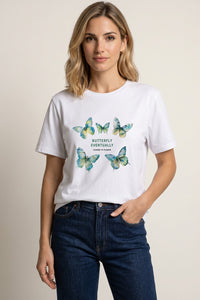 Λευκό T-shirt με τύπωμα πεταλούδες σε πράσινες και γαλάζιες αποχρώσεις και μήνυμα μπροστά