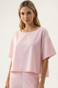 ροζ loose top με κάθετη ρίγα και κοντό μανίκι