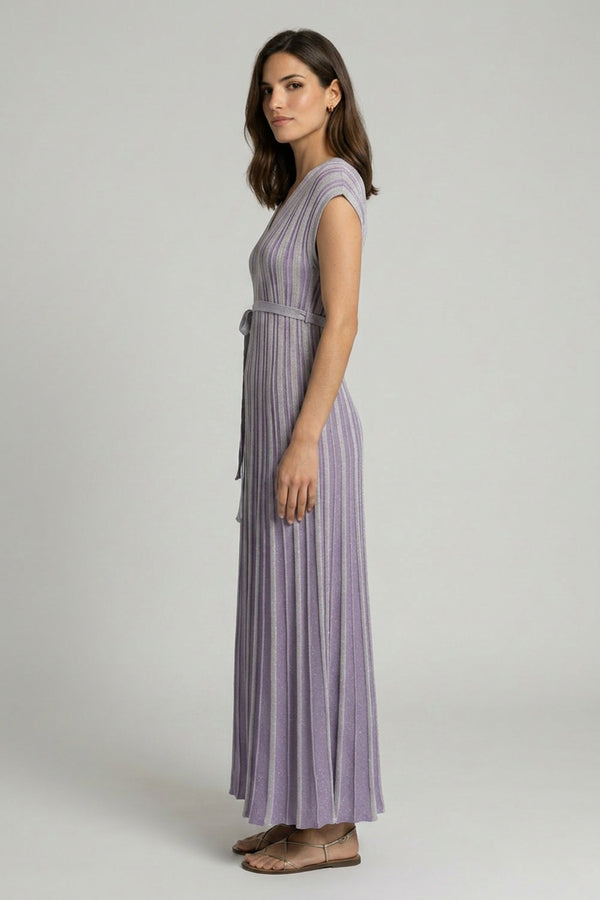 Lurex μάξι φόρεμα με V λαιμόκοψη και V πλάτη σε λιλά απόχρωση