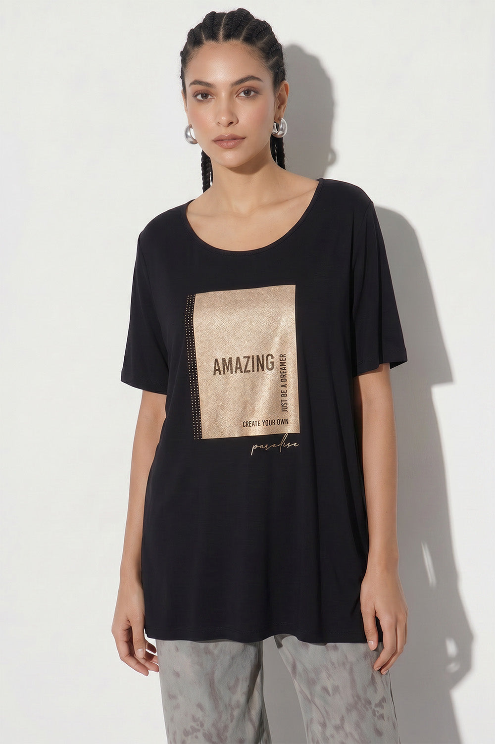 Μαύρο T-shirt “Amazing” με Χρυσό Print